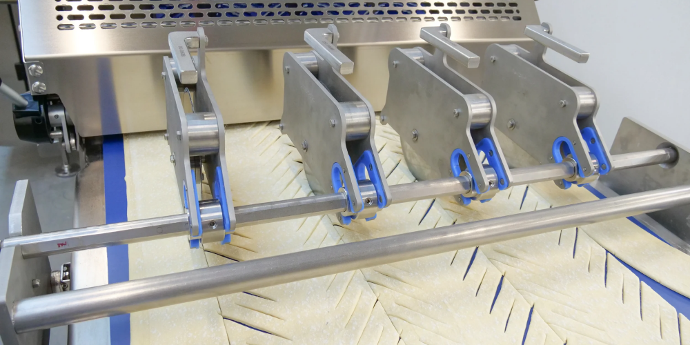 progressa pastry guillotine 